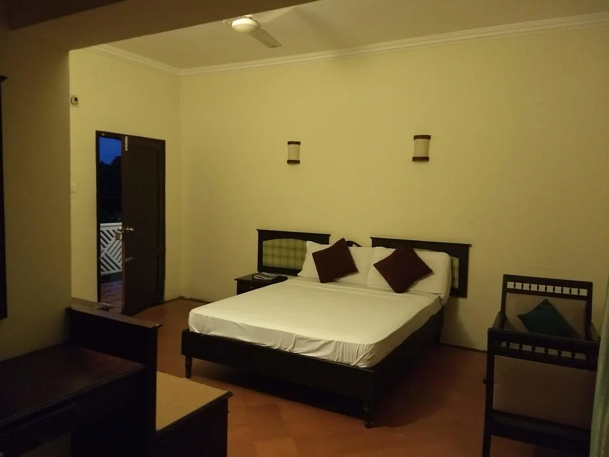 Blooming Bay - Clifftop Beach Resort Varkala