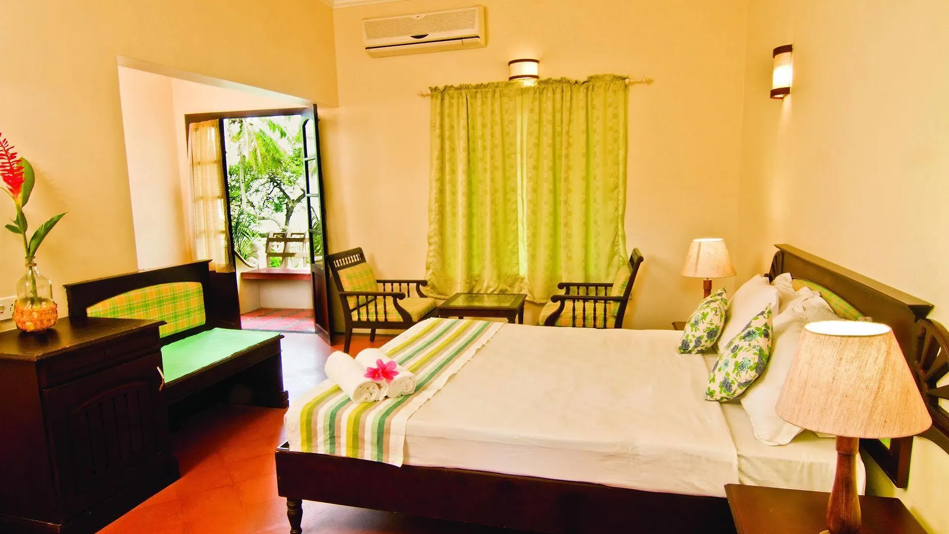 Blooming Bay - Clifftop Beach Resort Varkala