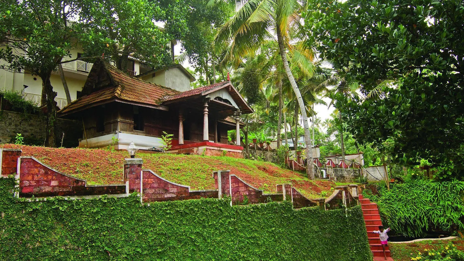 Blooming Bay - Clifftop Beach Resort Varkala